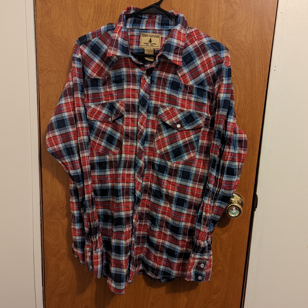 North‎ West woods button up